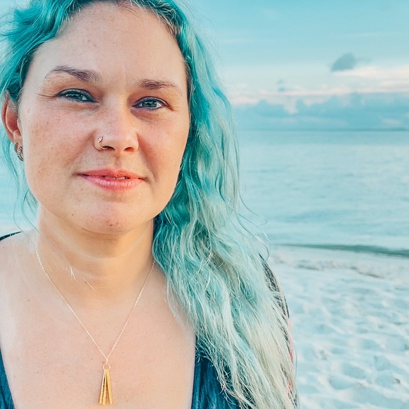 3 Bar Necklace with Ralph Waldo Emerson Quote "Live in the sunshine... - Picture 4 of 4